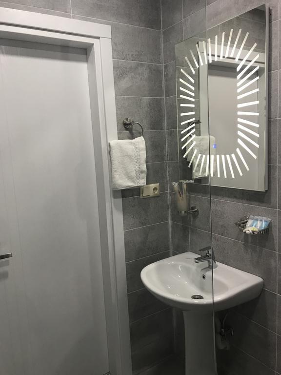 Selfie Apartment Batumi Bagian luar foto